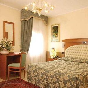 Hotel Il Moro Di Venezia